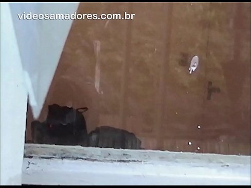 ❤️ Omu cornu chì fighjula a so fidanzata cù un altru tippu, registrendu un video di cazzo senza disturbà a coppia Cazzo à co.hentaizm.ru ❌❤