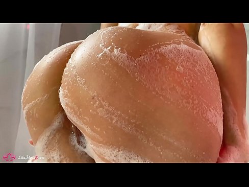 ❤️ Brunette si masturba a figa cù un vibratore per un orgasmu intensu in a doccia Cazzo à co.hentaizm.ru ❌❤